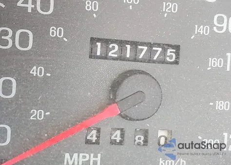 2005 Mercury Grand Marquis Gs из США, поврежденный, VIN 2MEFM74W15X653756